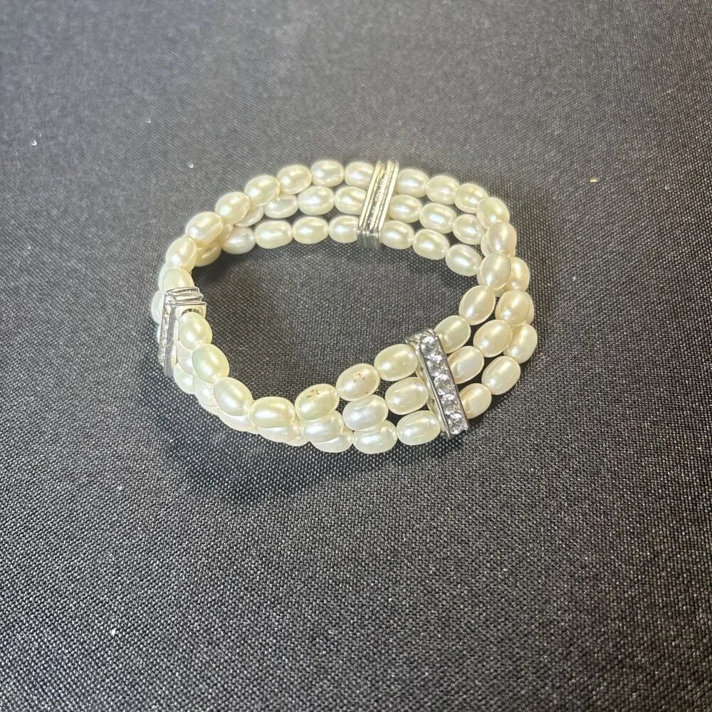 Three strand pearl and rhinestone bracelet costume jewelry